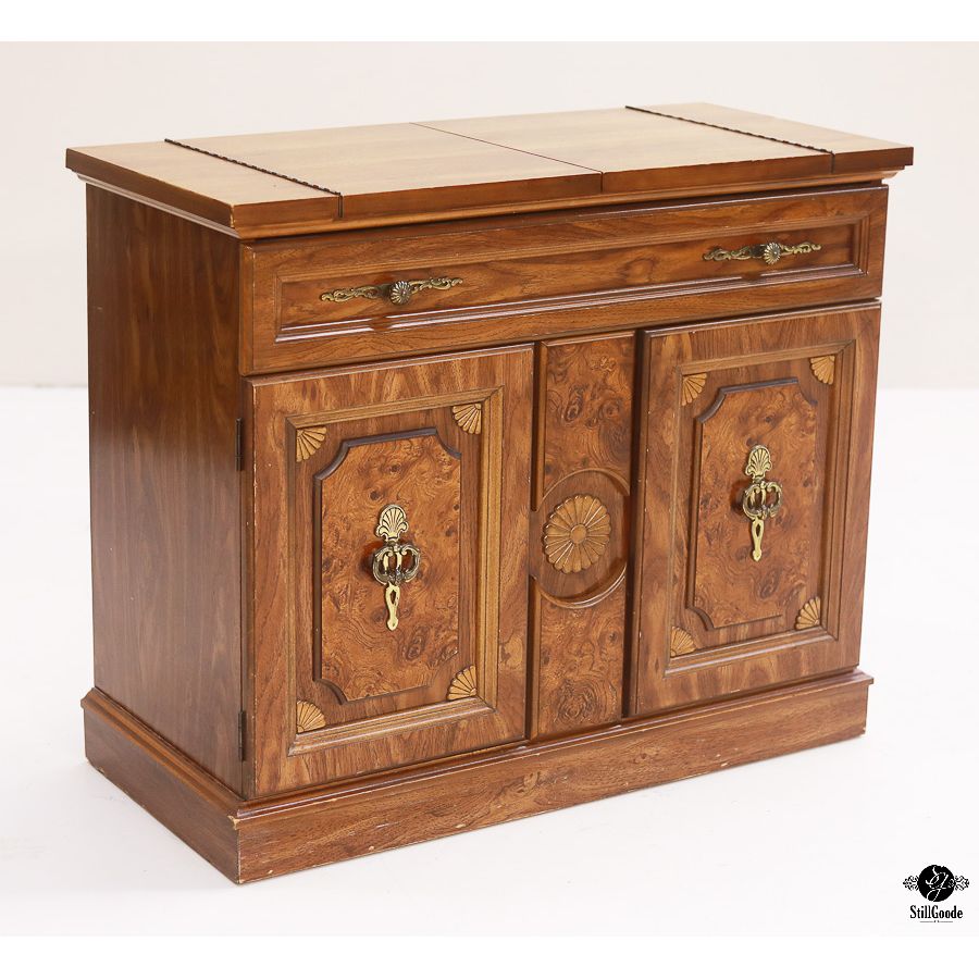 Sideboard