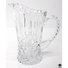  Pitcher
