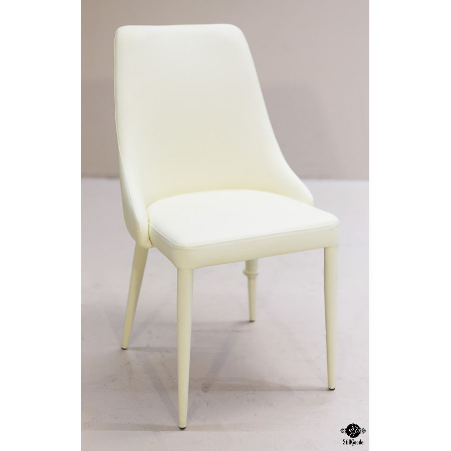 Safavieh Chair