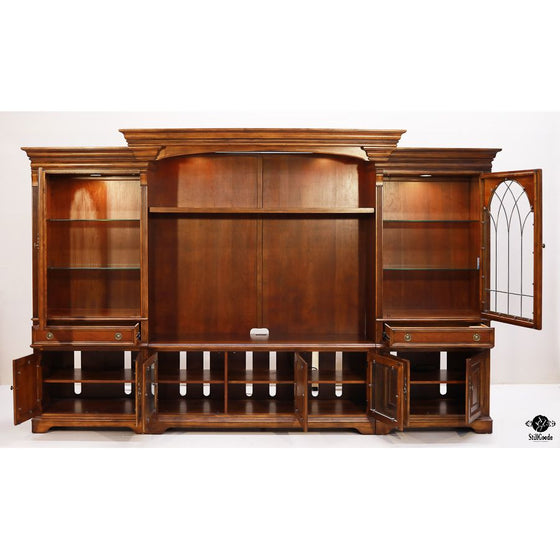 Hooker Entertainment Center