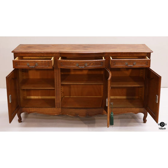 Sideboard