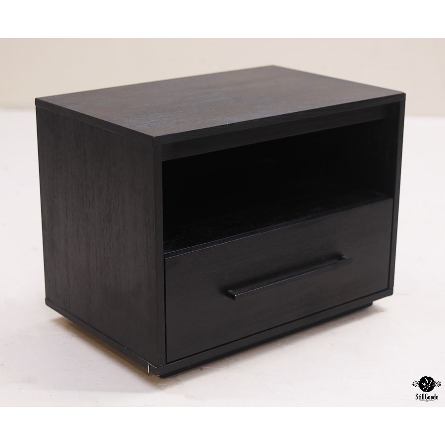 Safavieh Nightstand