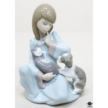  Lladro Figurine