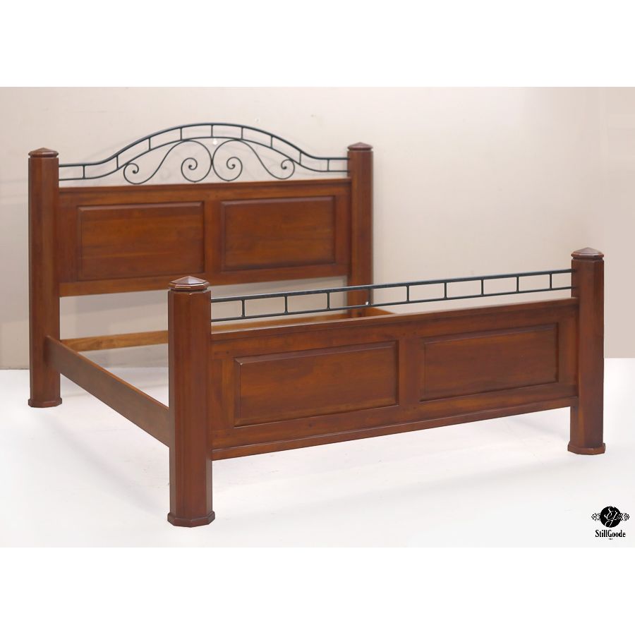 King Bob Timberlake Bed