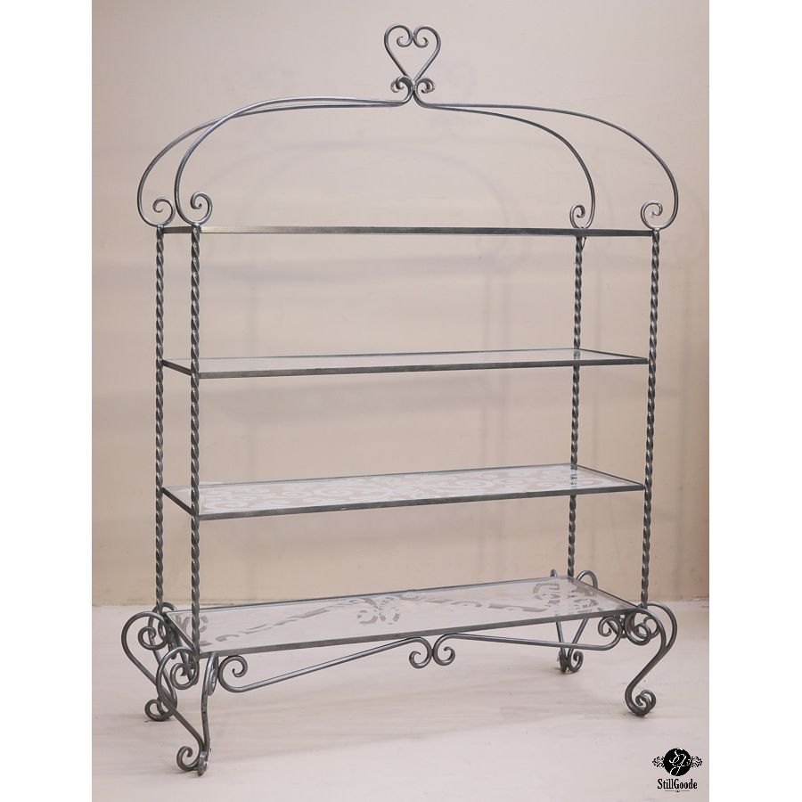 Brighton Etagere