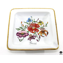  Gucci Ashtray