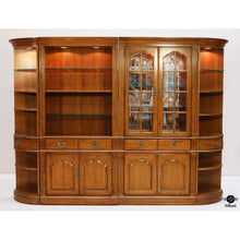  Thomasville Bookcase