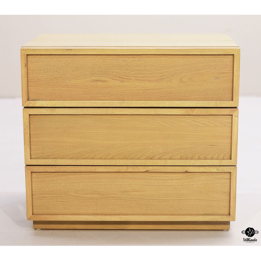Safavieh Nightstand