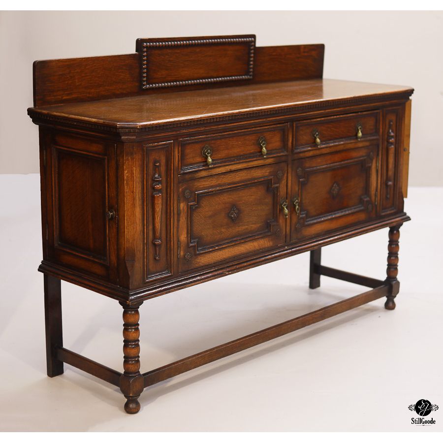 Sideboard
