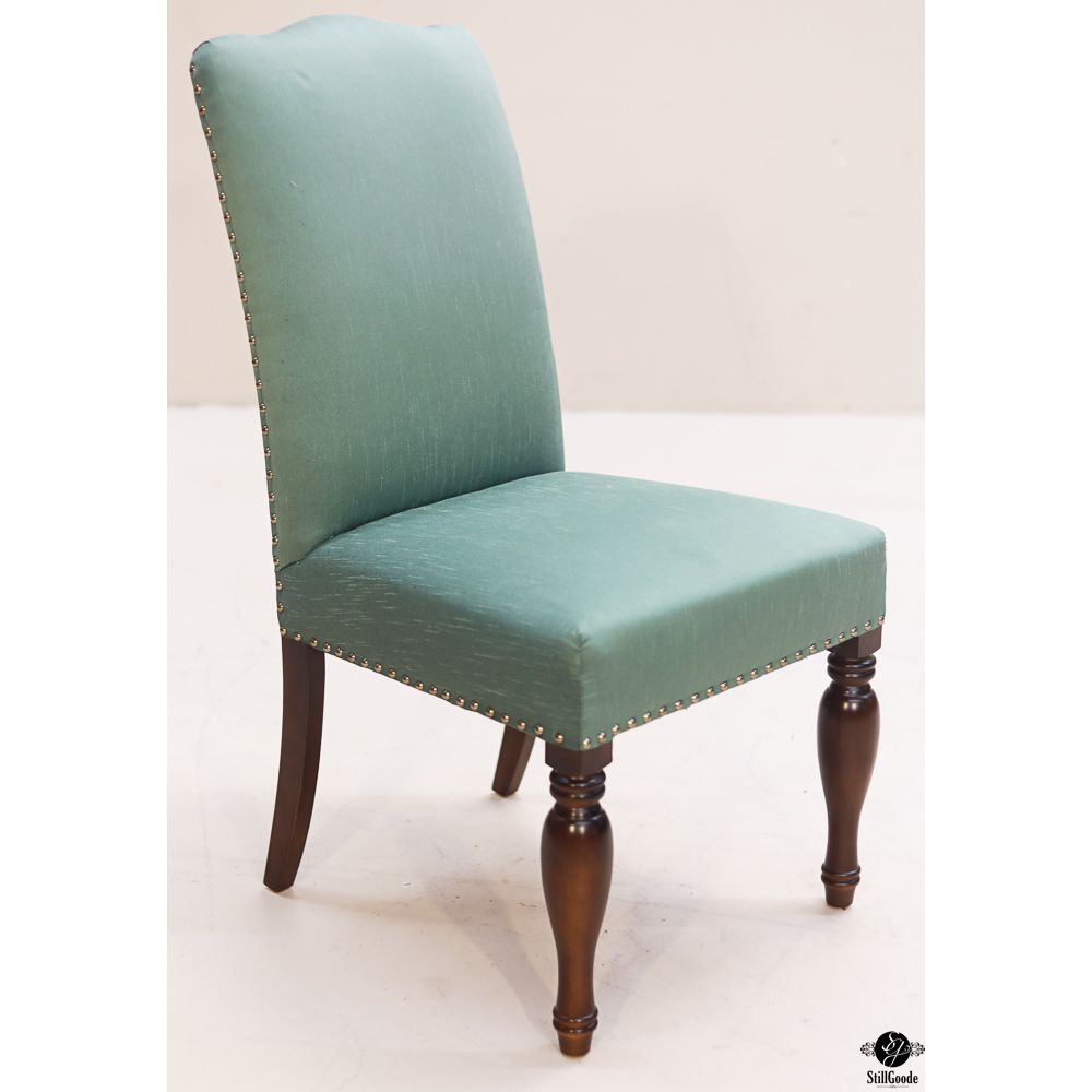 Bassett Chair Set