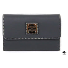  Dooney & Bourke Wallet