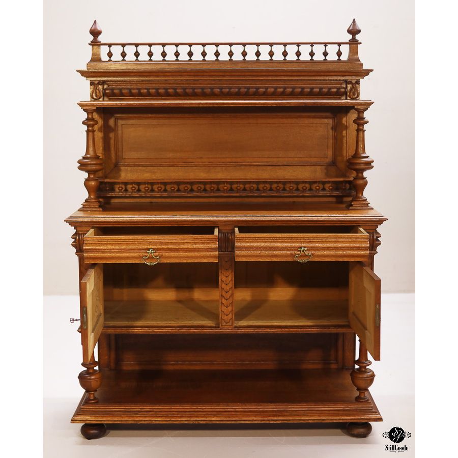 Sideboard