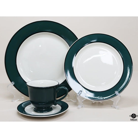 Gibson Dish Set
