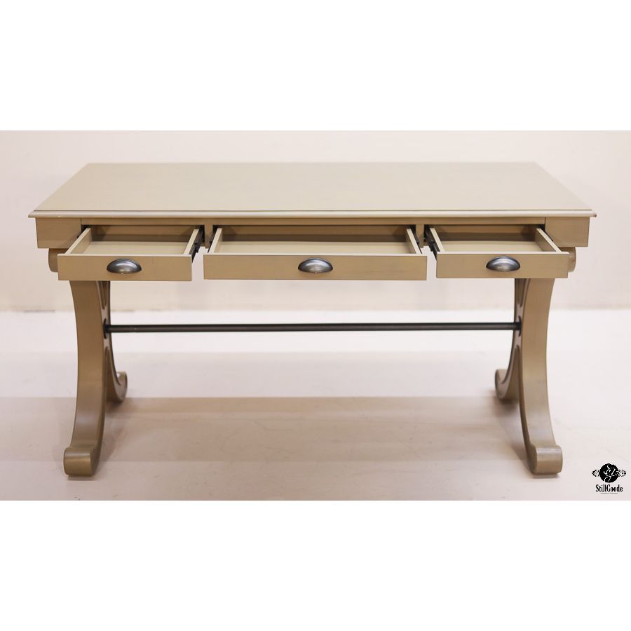 Powell Desk