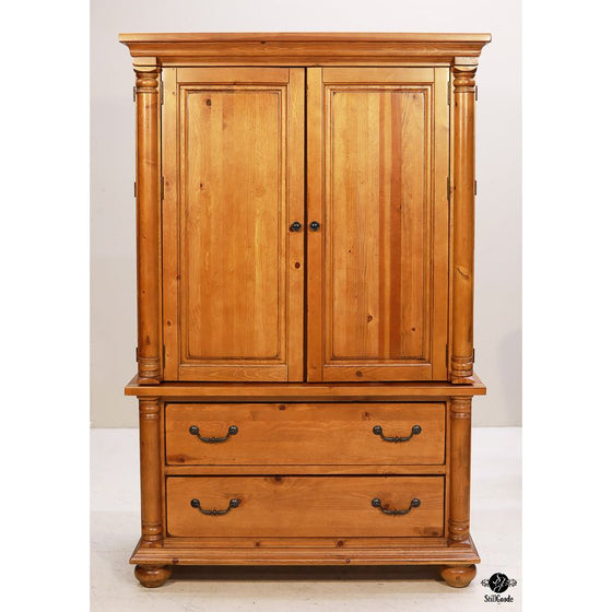 Progressive Armoire