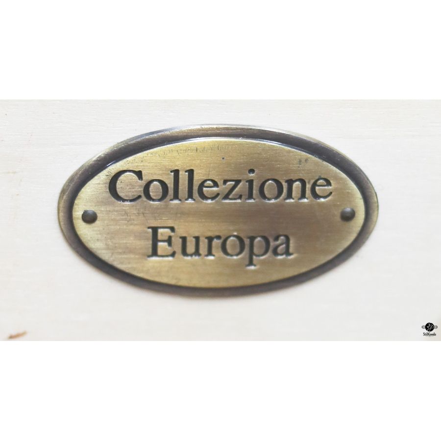 Collezione Dresser