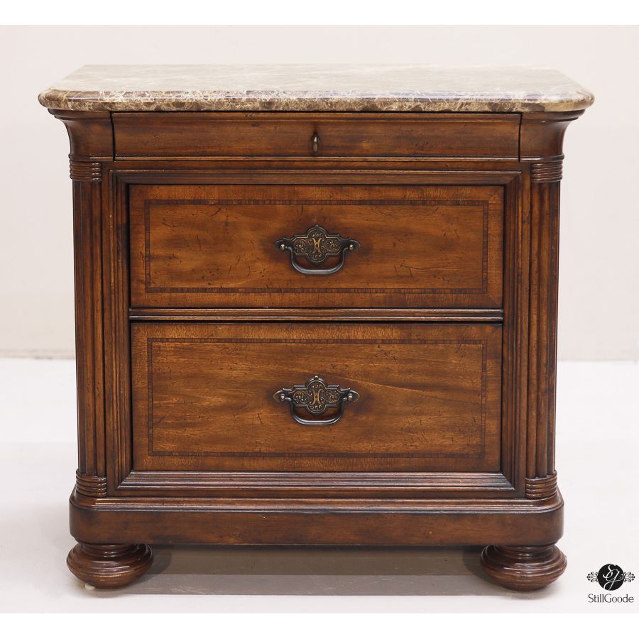 Thomasville Nightstands (Pair)
