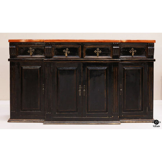 Sideboard