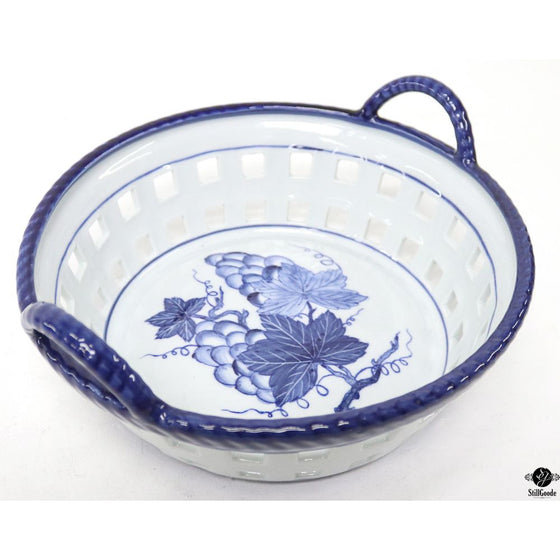 Williams Sonoma Basket