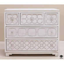  Gabby Home Chest of Drawers