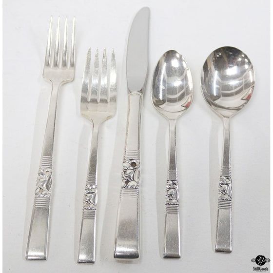 Community Flatware Set