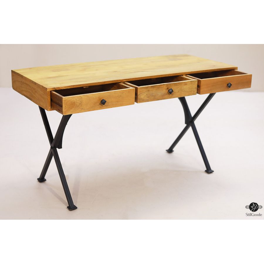 Pier 1 Desk