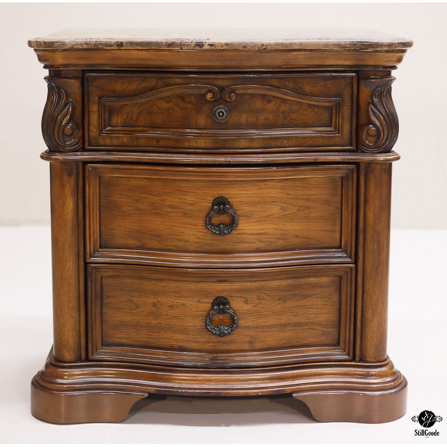 Pulaski Nightstand