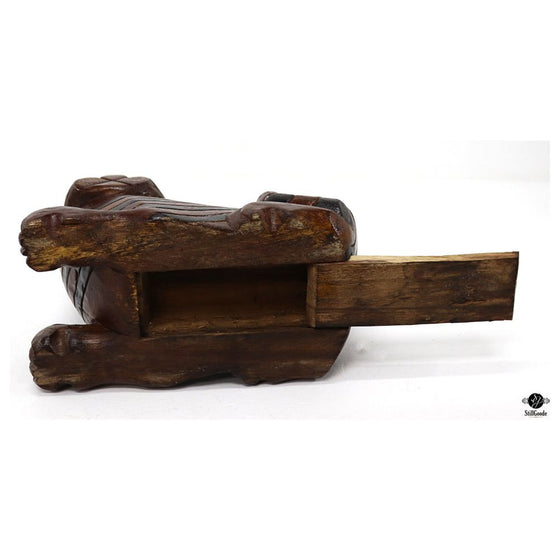 Figurine