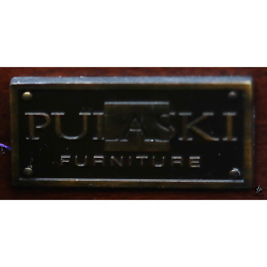 Pulaski Dresser
