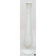 Lenox Vase
