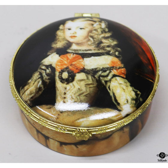 3 Hands Trinket Box