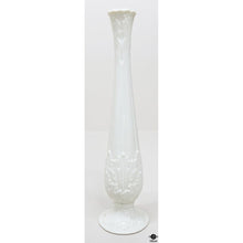  Lenox Vase