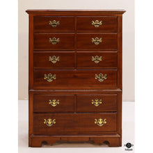  Thomasville Chest of Drawers