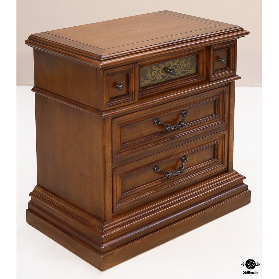 Stanley Nightstands (Pair)