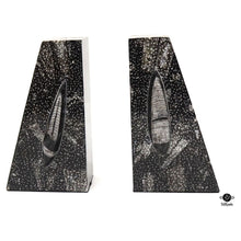  Book End