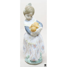 Lladro Figurine