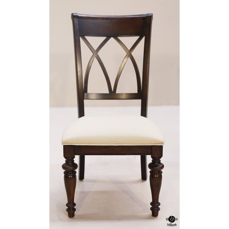 Home Meridian Dining Set