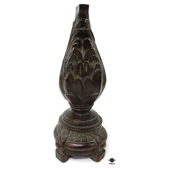 Finial