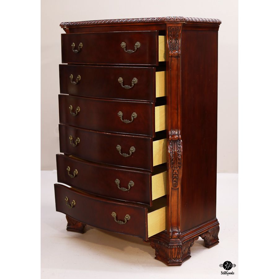 Universal Chest of Drawers
