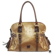  Dooney & Bourke Purse