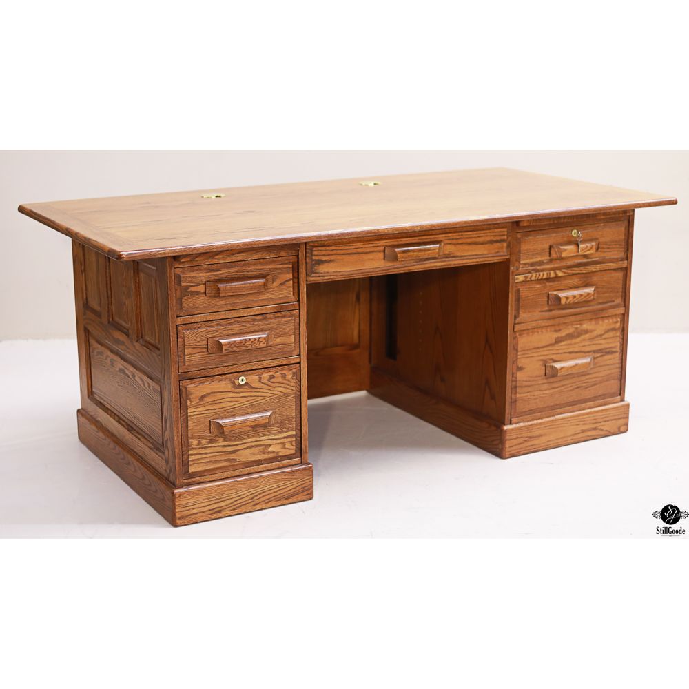 Winners Only Desk