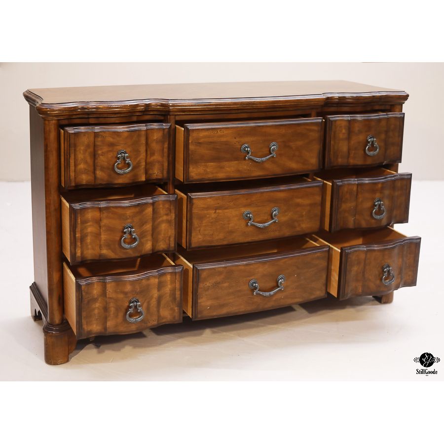 Bernhardt Dresser
