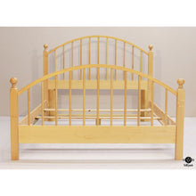  Queen Stanley Bed
