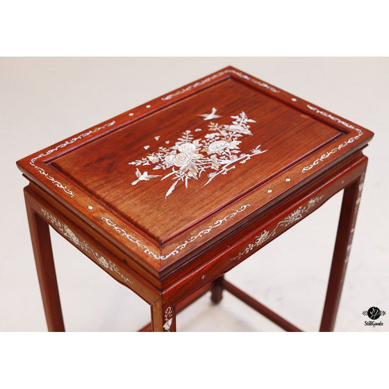 Nesting Tables