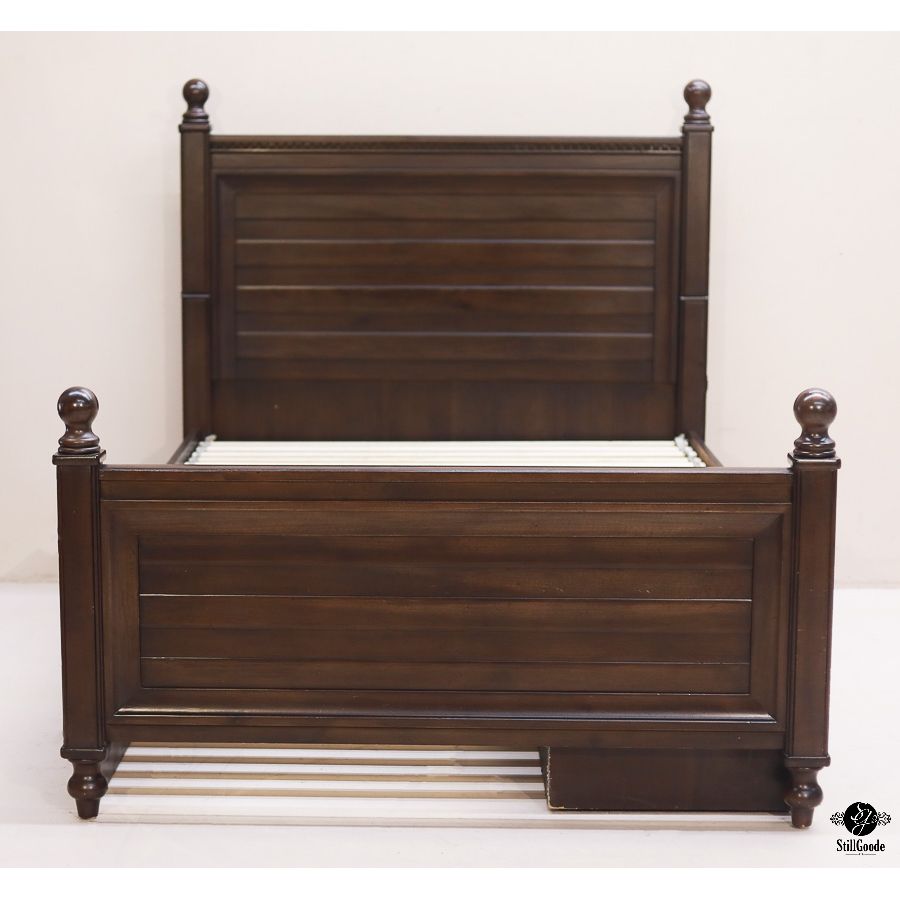 Full Universal Bed