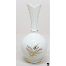  Lenox Vase
