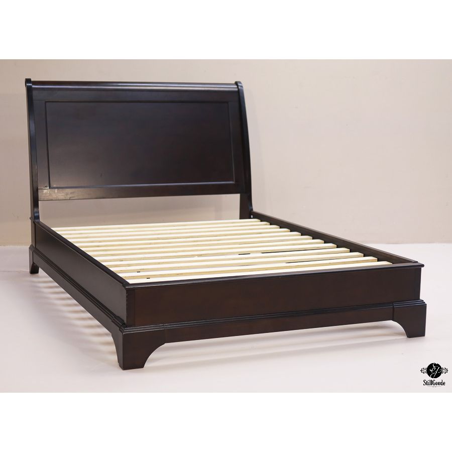 Queen Bed