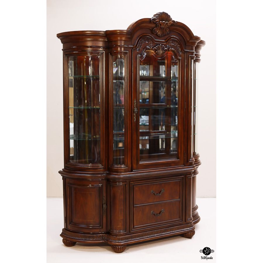 Vaughan China Cabinet