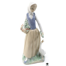  Lladro Figurine
