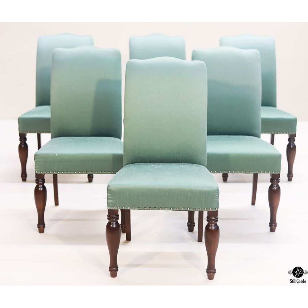 Bassett Chair Set